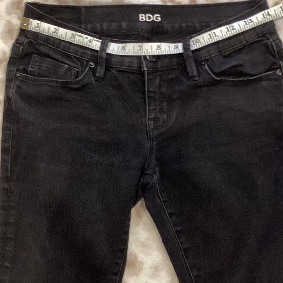 BDG Urban Outfitters Low Rise Twig Black Denims, Size 27 W 24 L - Picture 5 of 10